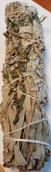 8" White Sage & Mugwort smudge